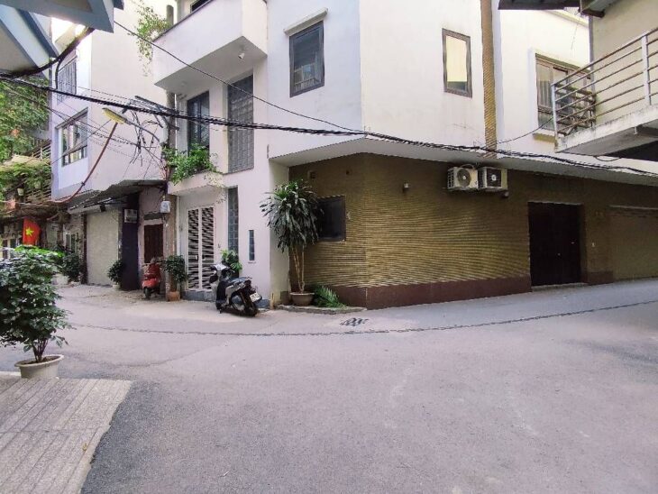 Bán nhà Hoàng Văn Thái, Thanh Xuân, Gara ô tô, Ô tô tránh vòng quanh, 46m2, 18 Tỷ