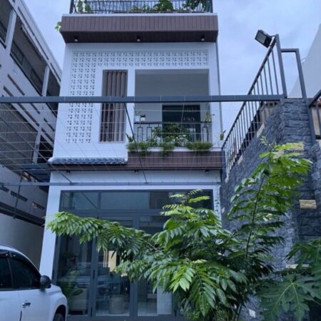 23.9 TỶ – SIÊU PHẨM MẶT TIỀN BÌNH THỌ – GẦN ĐH SPKT & GA METRO – HIẾM NHÀ BÁN