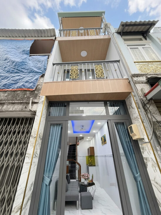 L1649 ⭐️ Ni Sư Huỳnh Liên Tân Bình, SHR, Vuông, 3 tầng, 2.3×7.3m, 2.x tỷ