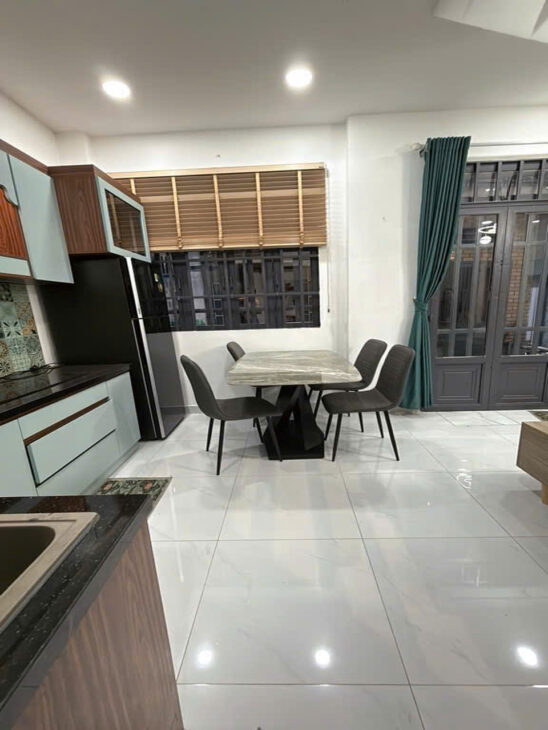 L1651 ⭐️ sát ngã 6 Gò Vấp, SHR, 2 tầng, 5.7x5m, 4.x tỷ x nhỏ