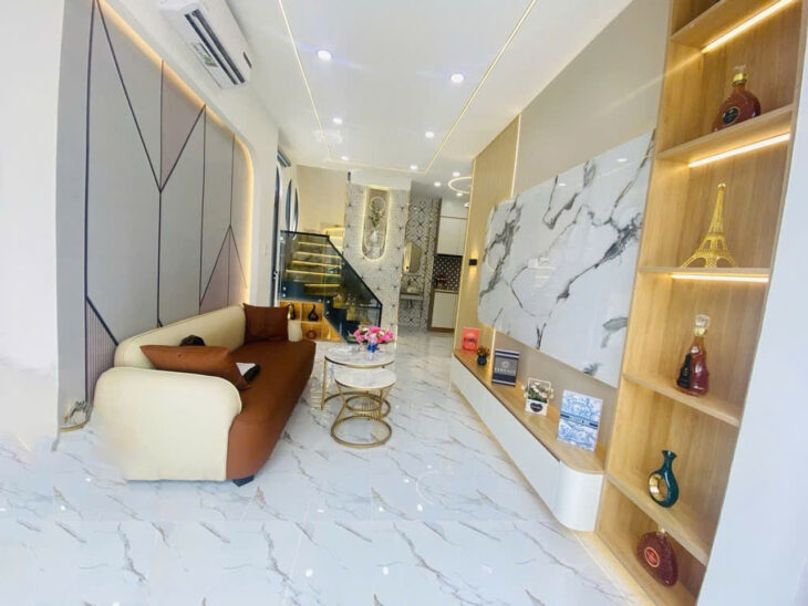 L1660 ⭐️ Nhà Mặt tiền Lê Lai Gò Vấp, SHR, Lô góc, Đ.10m, 2 tầng, 2.8x7m, 5.x tỷ x nhỏ