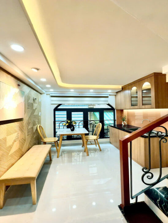 L1666 ⭐️ sát Ngã 6 Cộng Hoà Q3, SHR, Vuông, 4 tầng, 3x4m, 3.x tỷ