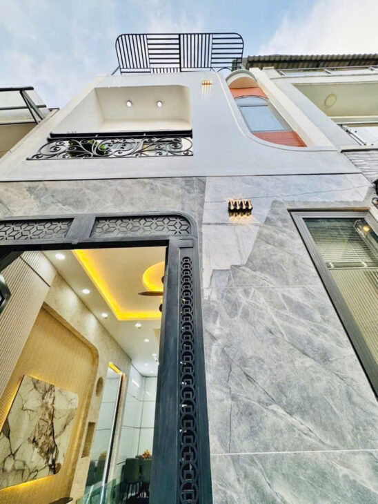 L1671 ⭐️ sát chợ Cầu GV, SHR, Vuông, 3 tầng, 4x9m, 5.x tỷ