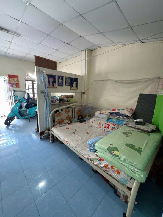 D1673 ⚡️ sát chợ Bà Chiểu, SHR, Vuông, HXH, 4.6x10m, 4.x tỷ