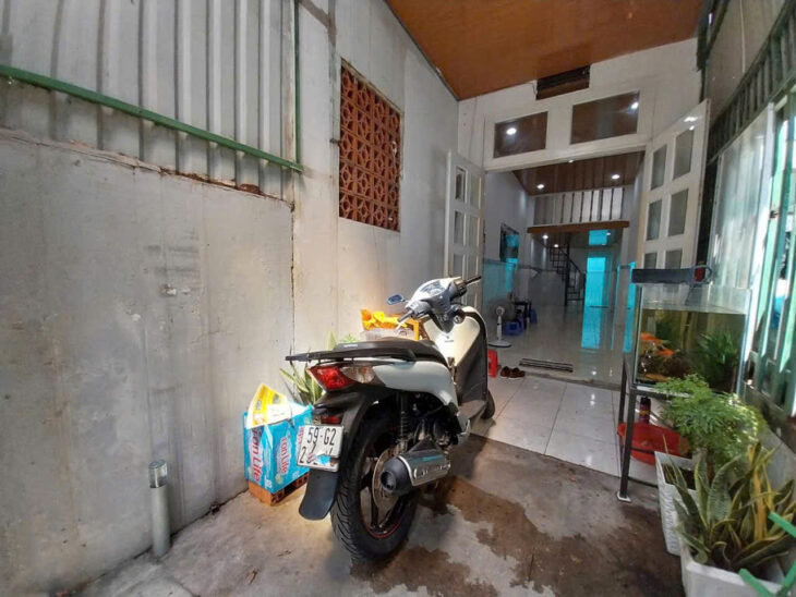 L1689 ⭐️ Giảm 150tr! sát cầu Kinh Thanh Đa, SHR, Vuông, HXH, 2 tầng, 2.1x19m, 4.x tỷ x nhỏ