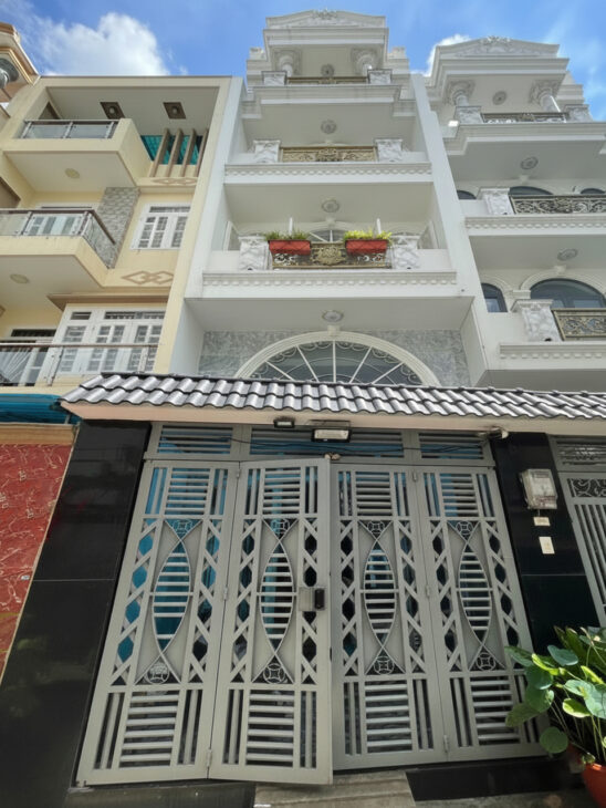 T1693 🔥 Giảm 410tr! Nhà Chiến Lược Bình Tân, SHR, Vuông, HXH, 5 tầng, 4x16m, 6.x tỷ