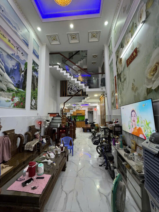 T1693 🔥 Giảm 410tr! Nhà Chiến Lược Bình Tân, SHR, Vuông, HXH, 5 tầng, 4x16m, 6.x tỷ