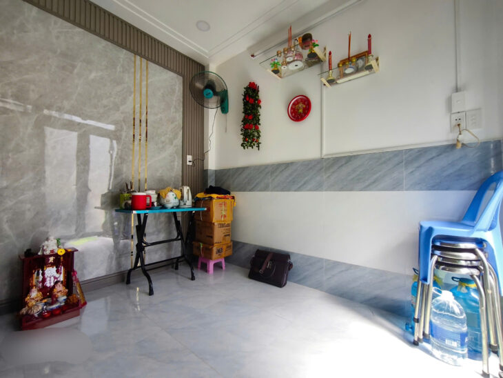 Chính chủ cần bán nhanh nhà 2 tầng mới, sd30m2, CCVB, HXH Trần Thị Hè, nhỉnh 1 Tỷ