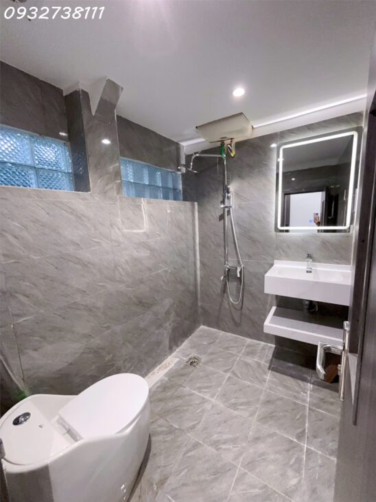 Bán căn hộ nhà tập thể đường Nguyễn Khoái, Hai Bà Trưng, cực đẹp, giá tốt nhất thị trường