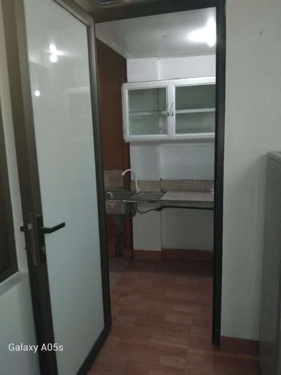 Cho thuê phòng ngõ 99 Trung Kính, full đồ, thang máy, chỉ 5 triệu