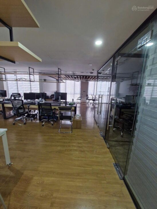 Chính chủ bán căn góc Duplex 2 mặt thoáng siêu rộng tầng 26-27, view hồ Hoàng Cầu, full nội thất 5*