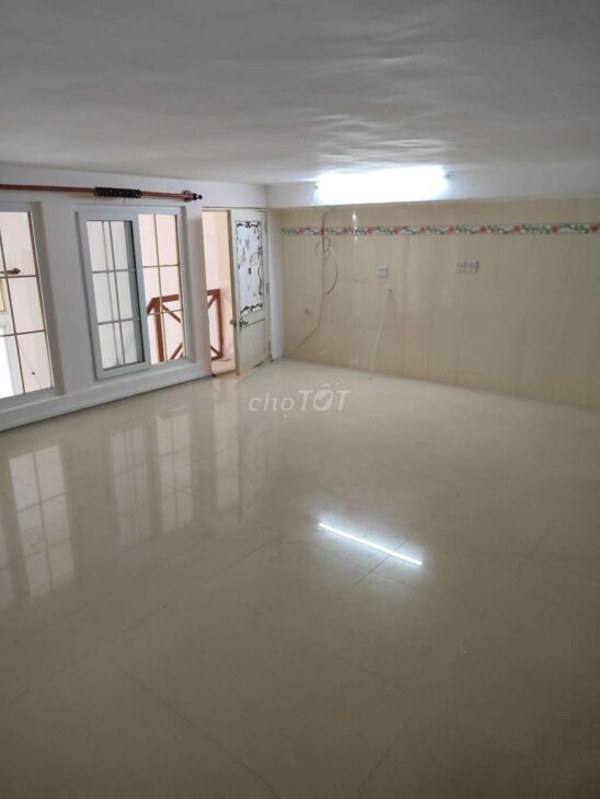 CHO THUÊ NGUYÊN CĂN LẦU 1 MẶT TIỀN ĐƯỜNG NGHĨA THỤC – PHƯỜNG 5, QUẬN 5, TP. HCM