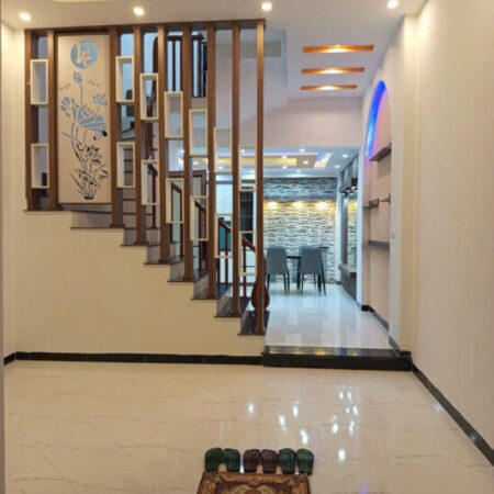 BÁN NHÀ ĐẠI ÁNG -NGỌC HỒI -HÀ NỘI 45 M2 ,ÔTÔ ĐỖ CỔNG -NHÀ MỚI TINH THƠM PHỨC 5Tỷ89