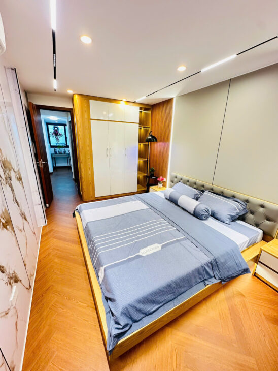 CHỈ 320 TRIỆU/M BÁN NHÀ HOÀNG HOA THÁM 31M 5 TẦNG THANG MÁY Ở LUÔN TRƯỚC TẾT GIÁ 9.95 TỶ 0878168006