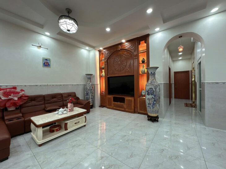 CHDV mới có hầm 6L HXH Thống Nhất ngang 9m 180m2 27PN cao cấp TN 120tr gần trường 33.9 tỷ