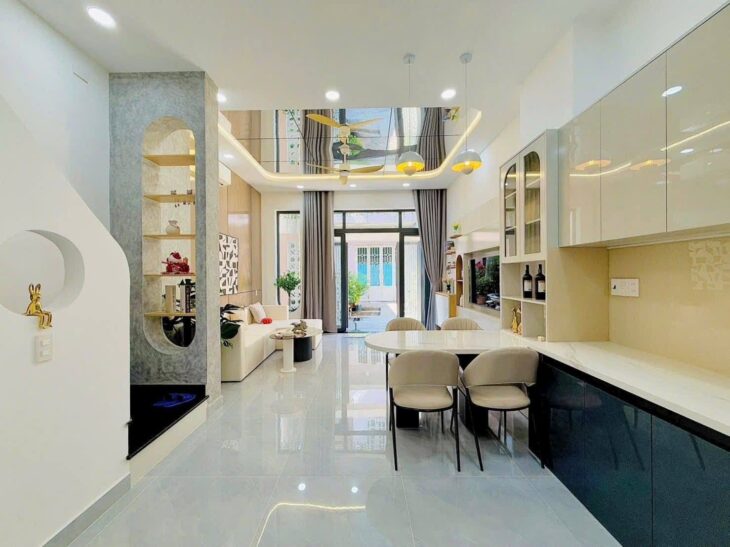 Nhà xinh cho vợ chồng mới cưới – Hẻm Ni Sư Huỳnh Liên, Bảy Hiền, 35m², 2 tầng – Giá 4,22 tỷ.