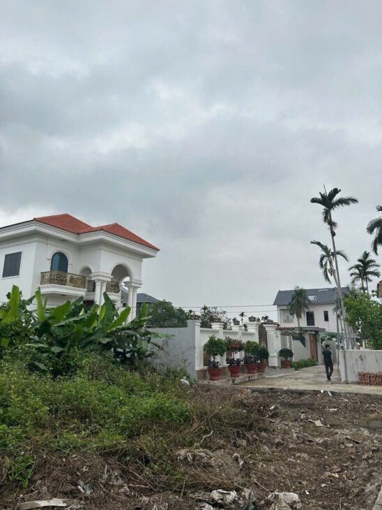 Lô đẹp giá chỉ 5xx triệu – hiếm có tại trung tâm Hợp Đức! ZALO 0567 222 555