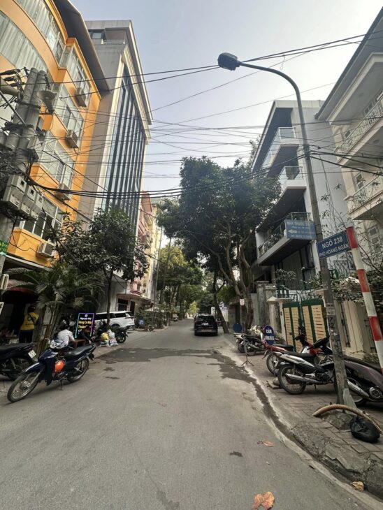 Mỗ Lao, phân lô xe con tránh, hoạt động đông đúc, 62m, 5 tầng, mt 4.5m, 25 tỷ