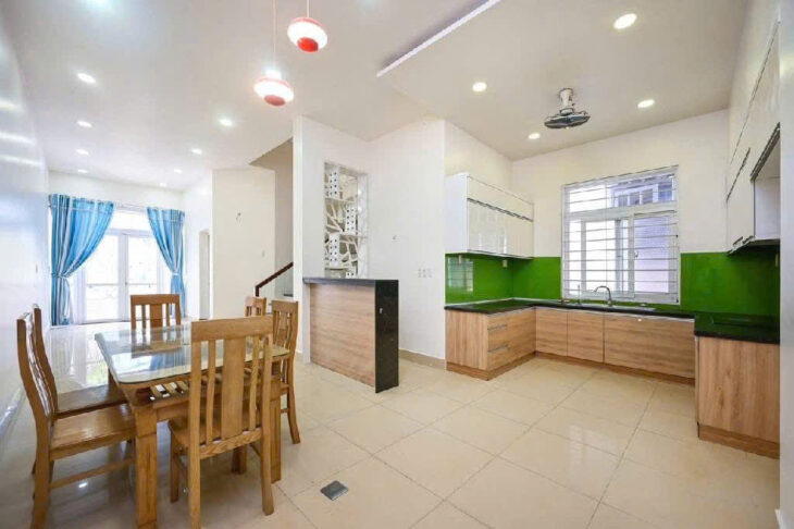 Nhà phố HXH 1 trục Lê Đức Thọ ngang 6.5m 4 lầu 98m2 gần CV Văn Hoá Gò Vấp chỉ 11.9 tỷ.