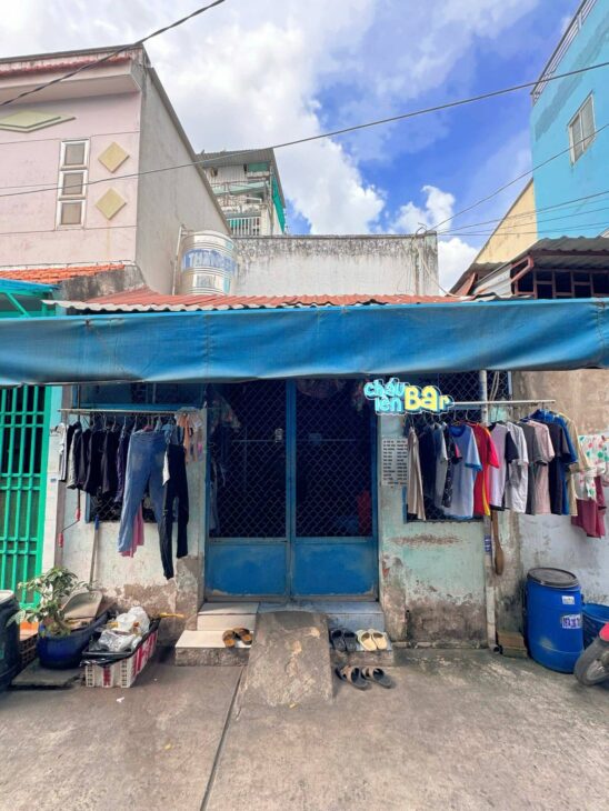 NHÀ CŨ TIỆN XÂY MỚI 37M2 (4×9.5), HXH KẾ BÊN TÊN LỬA. CHIẾN LƯỢC, BTĐ, BÌNH TÂN.