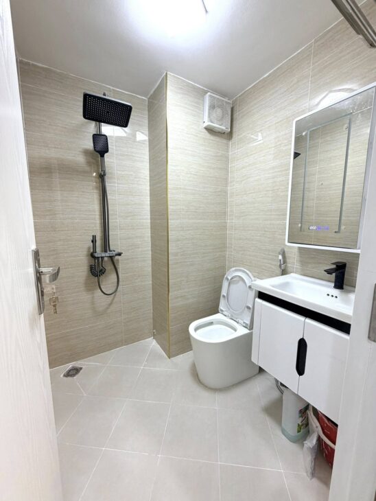 💥GIẬT MÌNH💥Căn CC tuyệt đẹp 130 Đốc Ngữ, 91m 3PN, Nội thất mới toanh, 9.6 tỷ Ba Đình