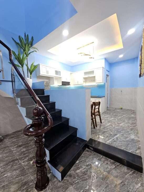 NHÀ 2 TẦNG 47M2, SÁT BÊN NGÃ TƯ NGUYỄN ẢNH THỦ VÀ TÔ KÝ. CHỦ XÂY TÂM HUYẾT, TRUNG MỸ TÂY, QUẬN 12.