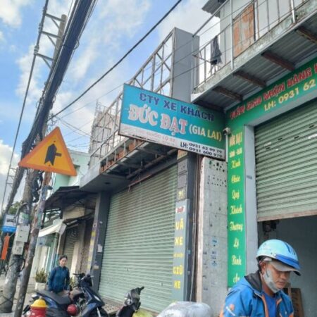 Bán nhà Măt Tiền Q.12, Trung Mỹ Tây, QL22, 180m2, 3 tầng, 4PN