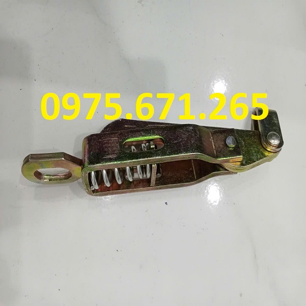 Công dụng của khóa gạt lò xo đuôi tôm, khóa tôm gạt