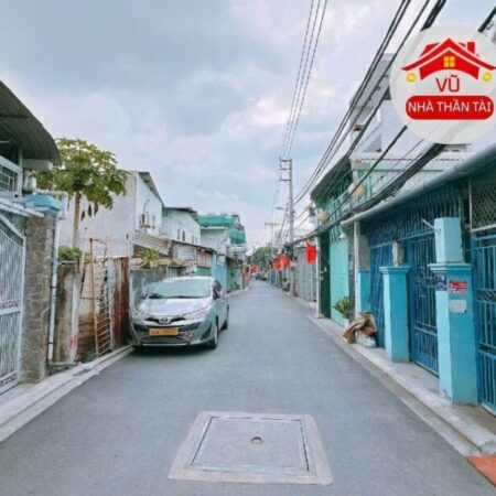 Bán nhà đẹp Măt Tiền Q.4, Gần Tân Vĩnh, 5,2m x 10m, 4 tầng, Giá nhỉnh 8 tỷ.