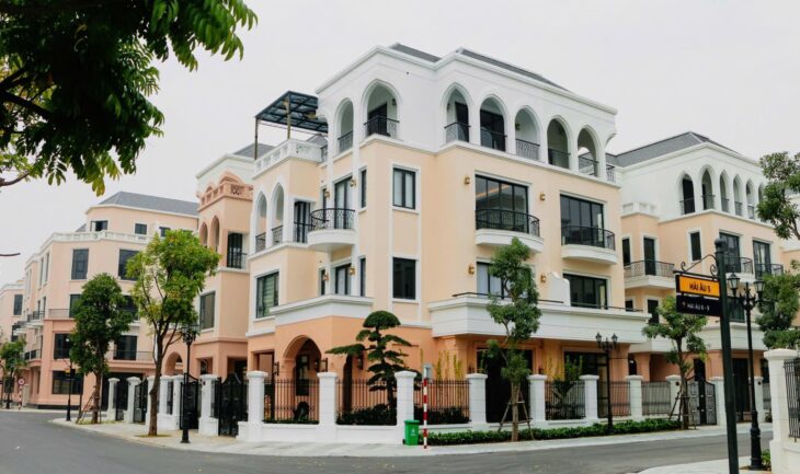 Bán liền kề tại oceanpark 2 . Gía tốt chủ đầu tư , k chênh , triết khấu 25-30% .Nhỉnh 8 tỷ.