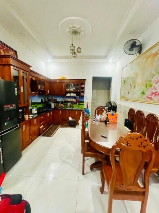 GẤP BÁN NHÀ MẶT TIỀN KDC CHỢ PHẠM THẾ HIỂN P4 Q8