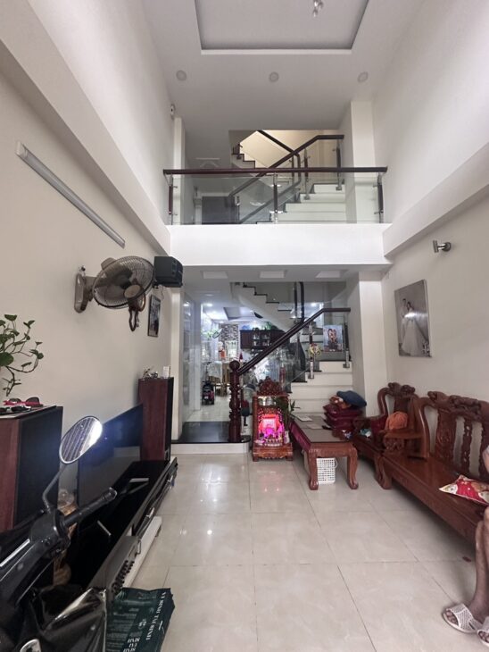 TIỀM NĂNG, Nhà HXH Quang Trung, 56m2 4 tầng 4PN, 7 tỷ TL 0964364745