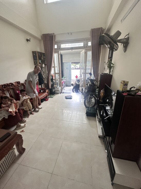 TIỀM NĂNG, Nhà HXH Quang Trung, 56m2 4 tầng 4PN, 7 tỷ TL 0964364745