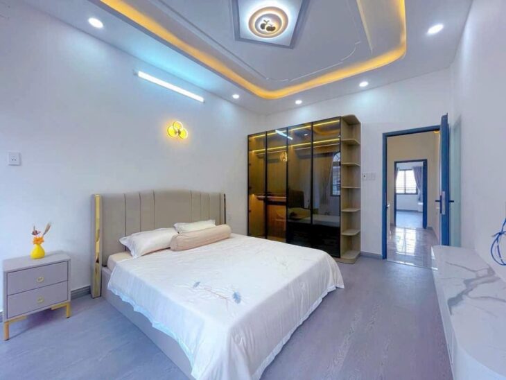 RẺ NGON, HXH 3 tầng Khu Phân lô Quang Trung, 68m2, 6.9tỷ TL 0964364745