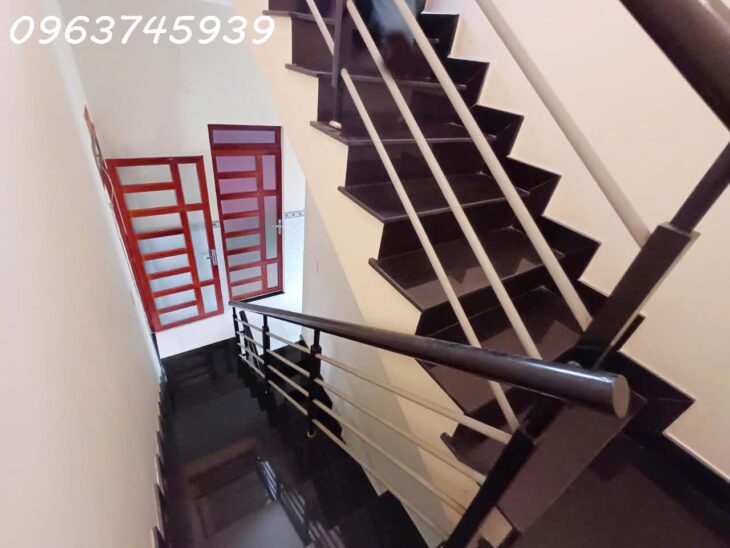 BÁN NHANH MẶT TIỀN KINH DOANH LỚN 8.5M, 3 TẦNG LINH TRUNG THỦ ĐỨC, GẦN VINCOM, GIÁ 14 TỶ