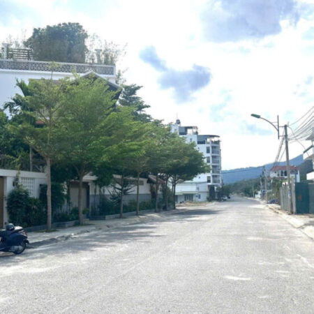 ĐẤT BIỆT THỰ MẶT TIỀN ĐƯỜNG TRIỆU QUANG PHỤC — BẮC NHA TRANG. ĐẤT BIỆT THỰ MẶT TIỀN ĐƯỜNG TRIỆU QUANG PHỤC — BẮC NHA TRANG.