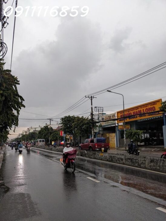 BÁN GẤP LÔ ĐẤT GÓC 2 MẶT TIỀN GẦN PHAN VĂN HỚN – 300.6m² – GIÁ CHỈ 16,8 TỶ