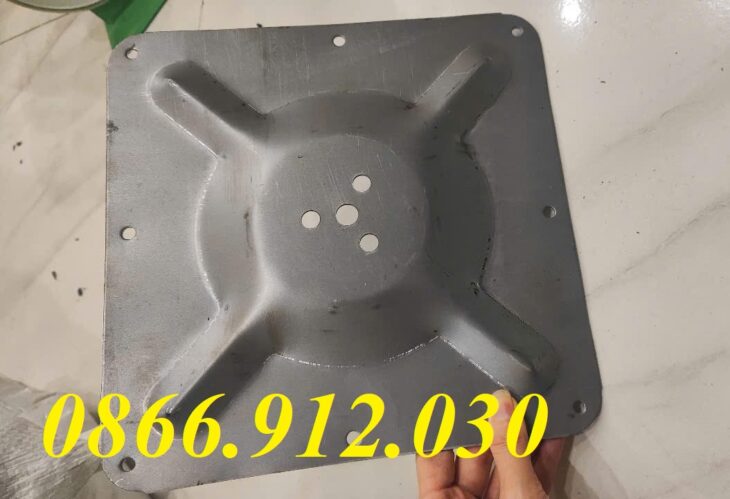 Mặt bích lắp chân bàn trụ là gì? Vai trò trong kết cấu bàn