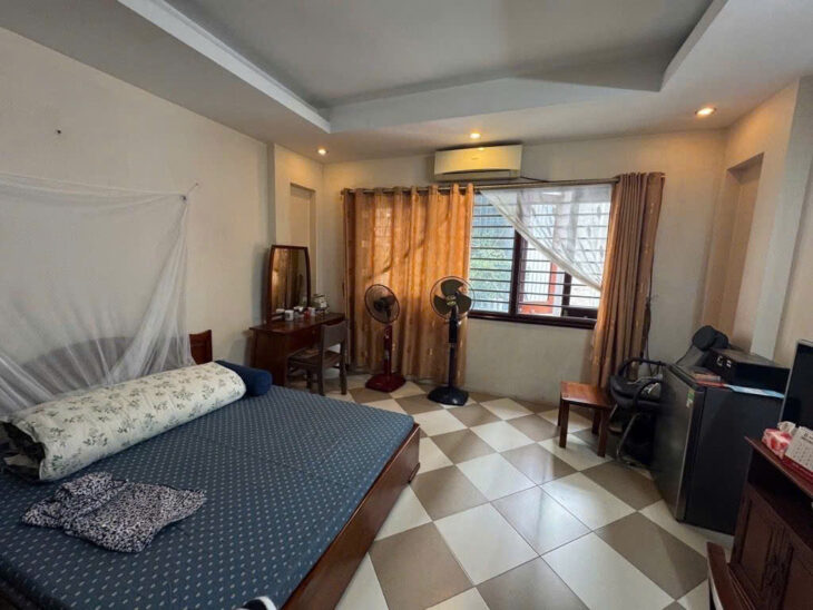 Bán Nhà Lạc Long Quân 60m, 5 tầng, oto đỗ cửa! 2 thoáng trước sau, 5 ngủ ở luôn!