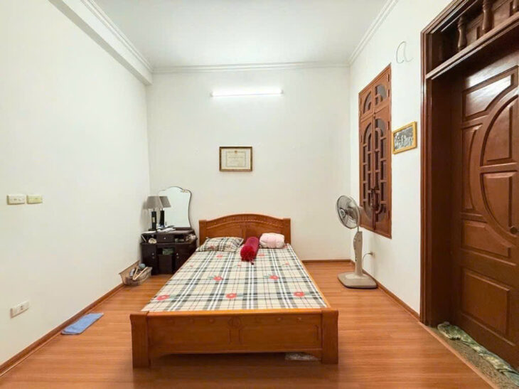 Bán Nhà Xuân La, 54m, 4 tầng, mặt. tiền lý tưởng!