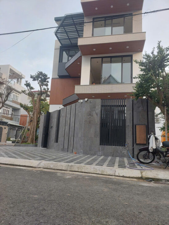 Nhà 3 Tầng 85m, ngang 5m dài 17m, vuông vức,ngay Nguyễn Duy Trinh hẻm xe tải