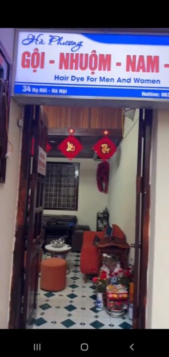 HOT MẶT BẰNG VỊ TRÍ ĐẸP- GIÁ TỐT cần sang nhượng nhanh cửa hàng mặt phố Hạ Hồi gần Trần Quốc Toản