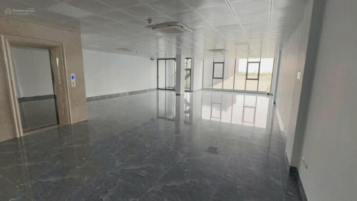 Chính chủ cho thuê tòa nhà làm văn phòng 4 tầng 15tr/thg/sàn/ 130m2 – xã Tứ Hiệp,Thanh Trì, Hà Nội