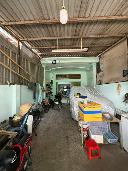 NHÀ ĐẸP – GIÁ TỐT –CẦN BÁN GẤP NHÀ TẠI Huỳnh Thị Hai, Tân Chánh Hiệp, Q.12, HCM