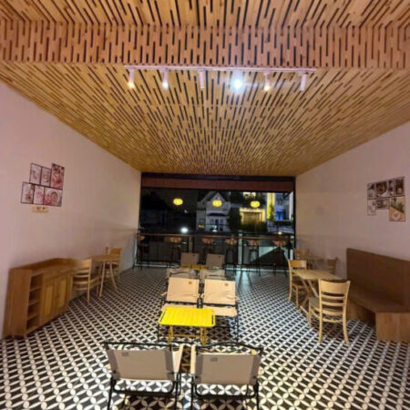 Cho thuê sang nhượng quán spa và cà phê đường Hai Bà Trưng phường 6 Đà Lạt giá 27tr Cho thuê sang nhượng quán spa và cà phê đường Hai Bà Trưng phường 6 Đà Lạt giá 27tr