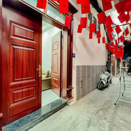 BÁN SIÊU PHẨM SIÊU ĐẸP ĐỐNG ĐA – 6 TẦNG PHUN – 8 PHÒNG – Ở CHO THUÊ QUÁ ĐỈNH – CÁCH Ô TÔ 20M –