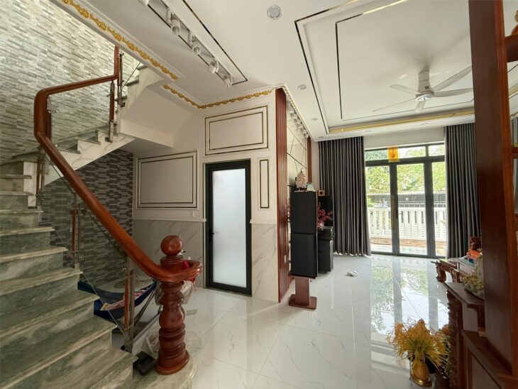 NP1105 biệt thự sang trọng, khu xóm ở kín an ninh, thiết kế 1 lầu hiện đại với 4 phòng ngủ