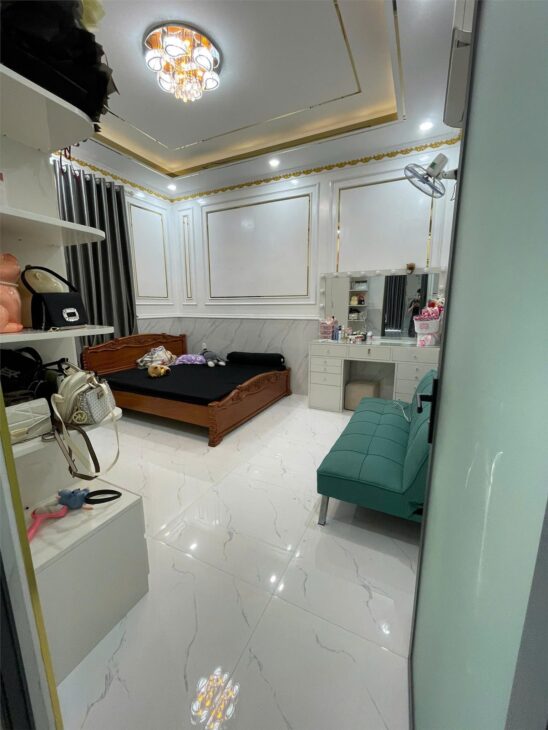 NP1105 biệt thự sang trọng, khu xóm ở kín an ninh, thiết kế 1 lầu hiện đại với 4 phòng ngủ