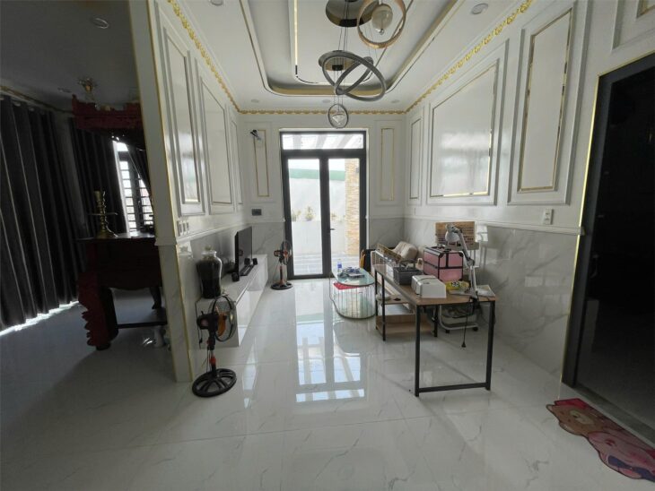 NP1105 biệt thự sang trọng, khu xóm ở kín an ninh, thiết kế 1 lầu hiện đại với 4 phòng ngủ