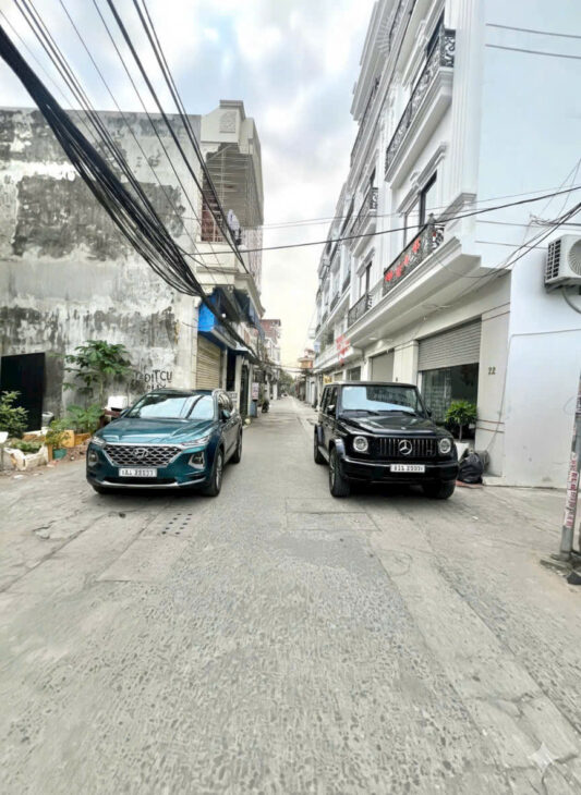 Bán lô đất mặt đường Thư Trung, Văn Cao, Hải An vị trí đẹp, kinh doanh sầm uất